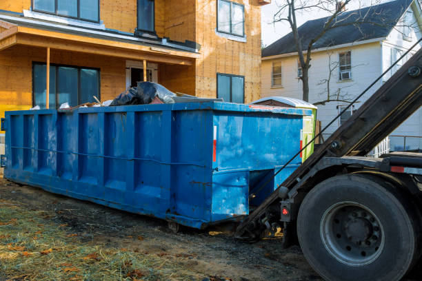 Best Yard Waste Removal  in Walled Lake, MI